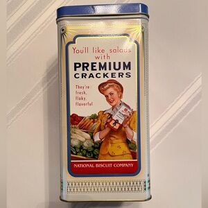 Vintage Nabisco Saltine Crackers Tin - 1993